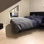 Beautiful And Modern House With 4 Bedrooms And 2 Bathrooms Villa