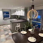 Villa Beautiful And Modern House With 4 Bedrooms And 2 Bathrooms Murvoll