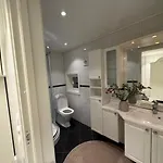 Villaer Beautiful And Modern House With 4 Bedrooms And 2 Bathrooms