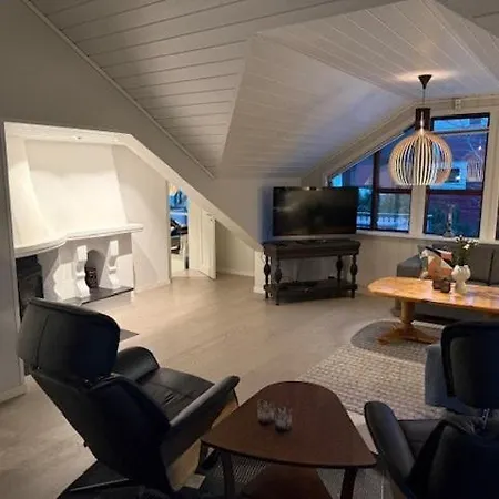 Beautiful And Modern House With 4 Bedrooms And 2 Bathrooms *